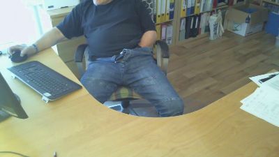 Barefooter webcam model stream image