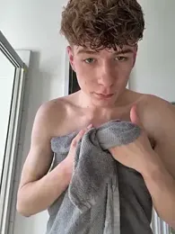 Sklave26Y webcam model stream image