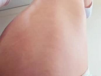 wonderland_stia webcam model stream image