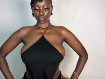 betty_fire_ webcam model stream image