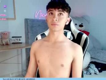 nico_cruz webcam model stream image