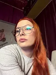 Dari_Toy_ webcam model stream image