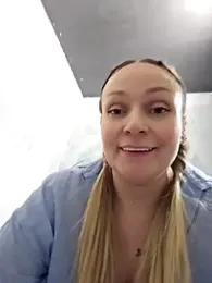 Bondgirl_013 webcam model stream image