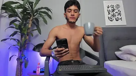 Tylerffoxx webcam model stream image