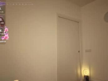 welcome2pleasureland webcam model stream image