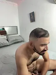 big_bearman webcam stripchat model stream image