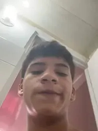 Alessio_hot webcam model stream image