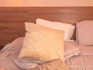 Zara Bliss webcam model stream image