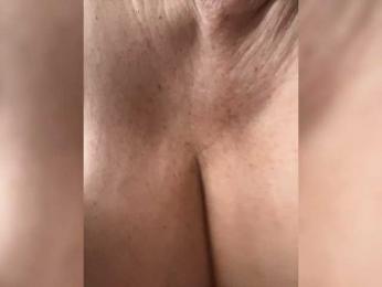 -Dolores- webcam model stream image