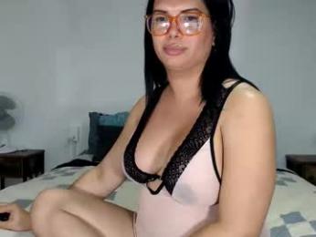 latinaflower_ts webcam model stream image