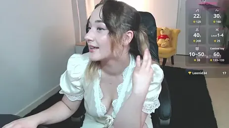 Crystal-dreamt webcam stripchat model stream image