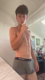 Leonardo250606 webcam cam4 model stream image