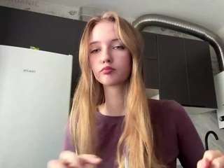 rebbecabezak webcam model stream image