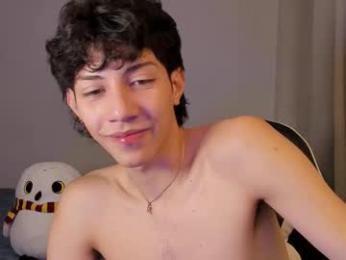 philipe_moonlight_ webcam model stream image