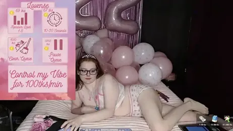 lolarae_xx webcam model stream image