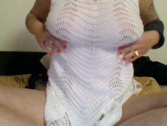 julia2507 webcam model stream image