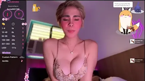 Raven_Iris webcam stripchat model stream image