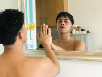 ArloMilas webcam model stream image