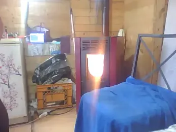 Luanatrav1 webcam model stream image