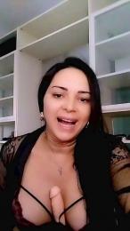 Elisabraccini webcam model stream image