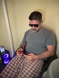 wolfbucker webcam model stream image