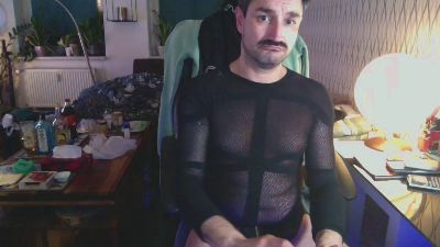 tom0819 webcam model stream image
