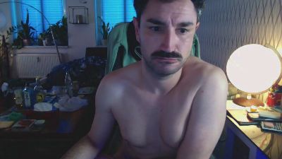 tom0819 webcam model stream image