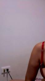 bella_milf1 webcam model stream image