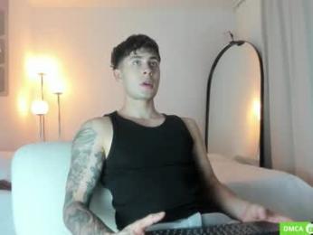 twintease webcam model stream image