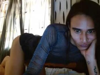 alogenotwink webcam model stream image