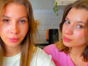 leylalin webcam model stream image
