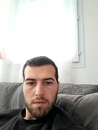 lucasb17 webcam model stream image