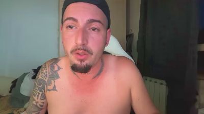 Zeeus28 webcam model stream image