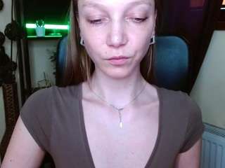 emillyplay webcam model stream image
