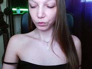 emillyplay webcam model stream image