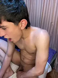 Bryanwild webcam stripchat model stream image