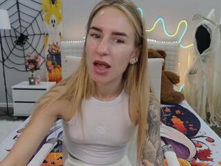 Dream Leila webcam model stream image