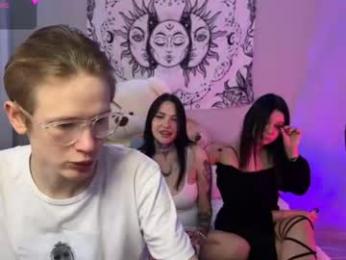 a_s_m_ webcam model stream image