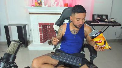 dereck_karte webcam model stream image