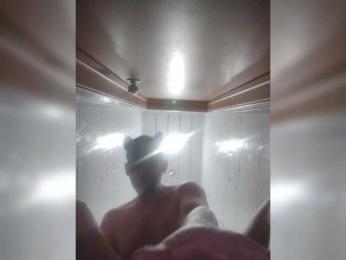 Oleg_lily webcam bongacams model stream image