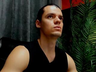 Keanu Crow webcam model stream image