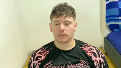 Eskolhandsome webcam model stream image