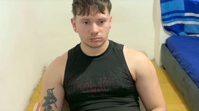 Eskolhandsome webcam model stream image