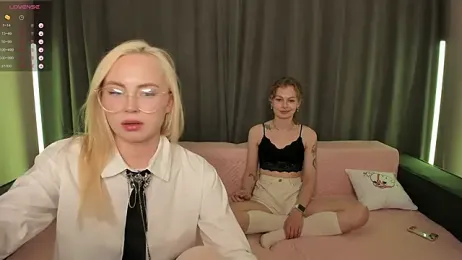 Enjoyment_place webcam model stream image