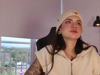 Gabymanson webcam model stream image