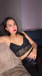 LiaKroft webcam model stream image