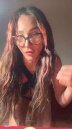 Ladymoneymiss webcam model stream image