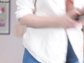 island_peach webcam model stream image