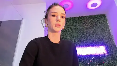 realhotfallingdevil webcam stripchat model stream image