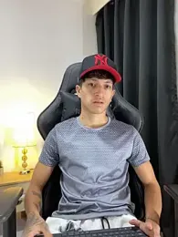 _CamiloBass webcam model stream image